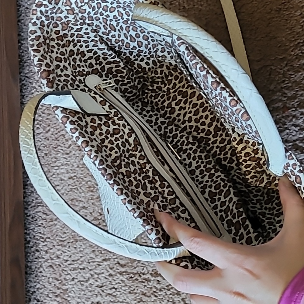 Guess mixed media tote guess bucket bag guess straw bag - Picture 12 of 15
